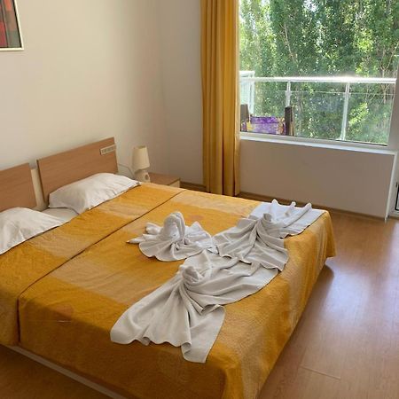 Mng Holiday Yassen Apartments Slantchev Briag Extérieur photo