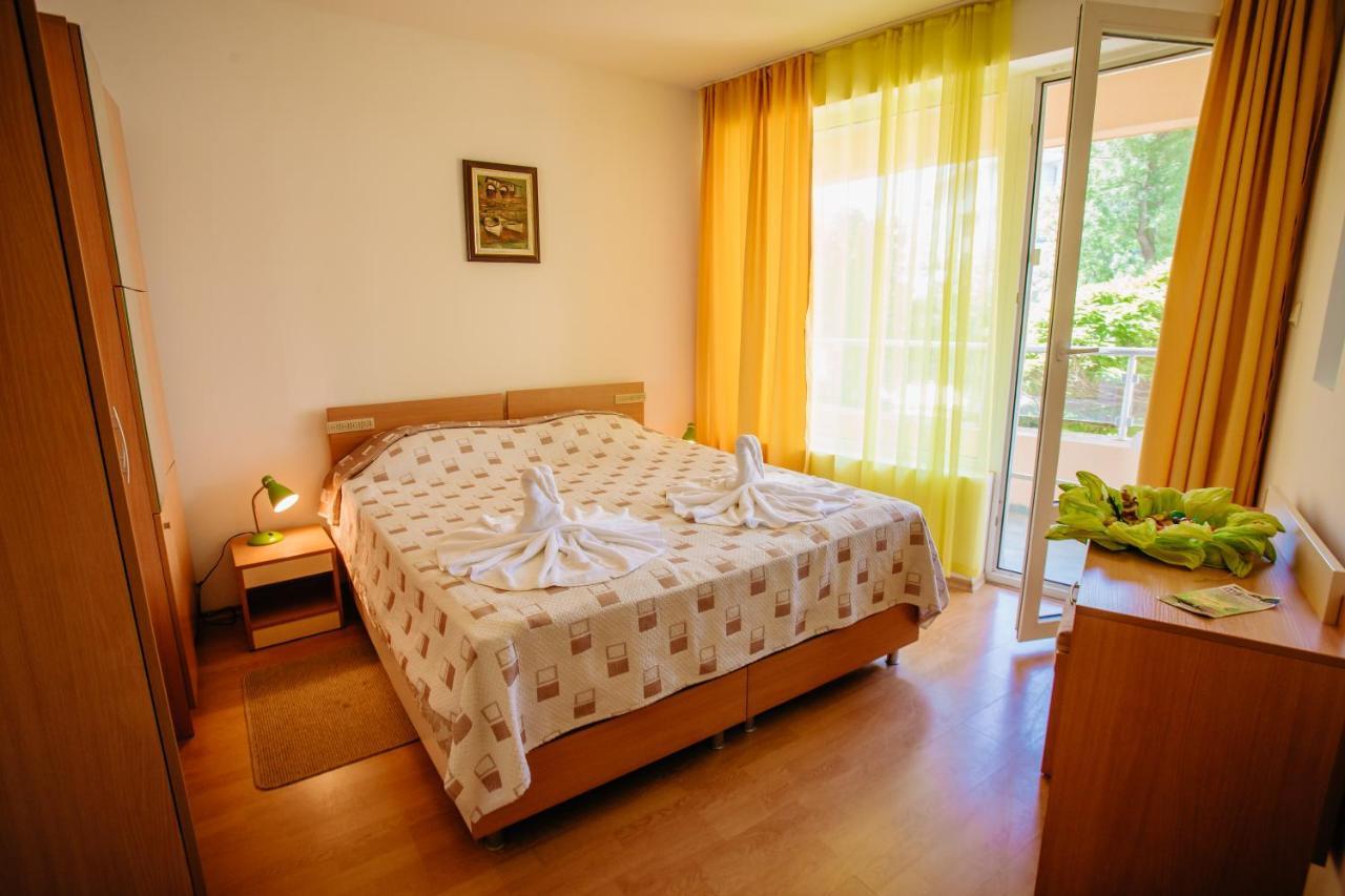 Mng Holiday Yassen Apartments Slantchev Briag Extérieur photo