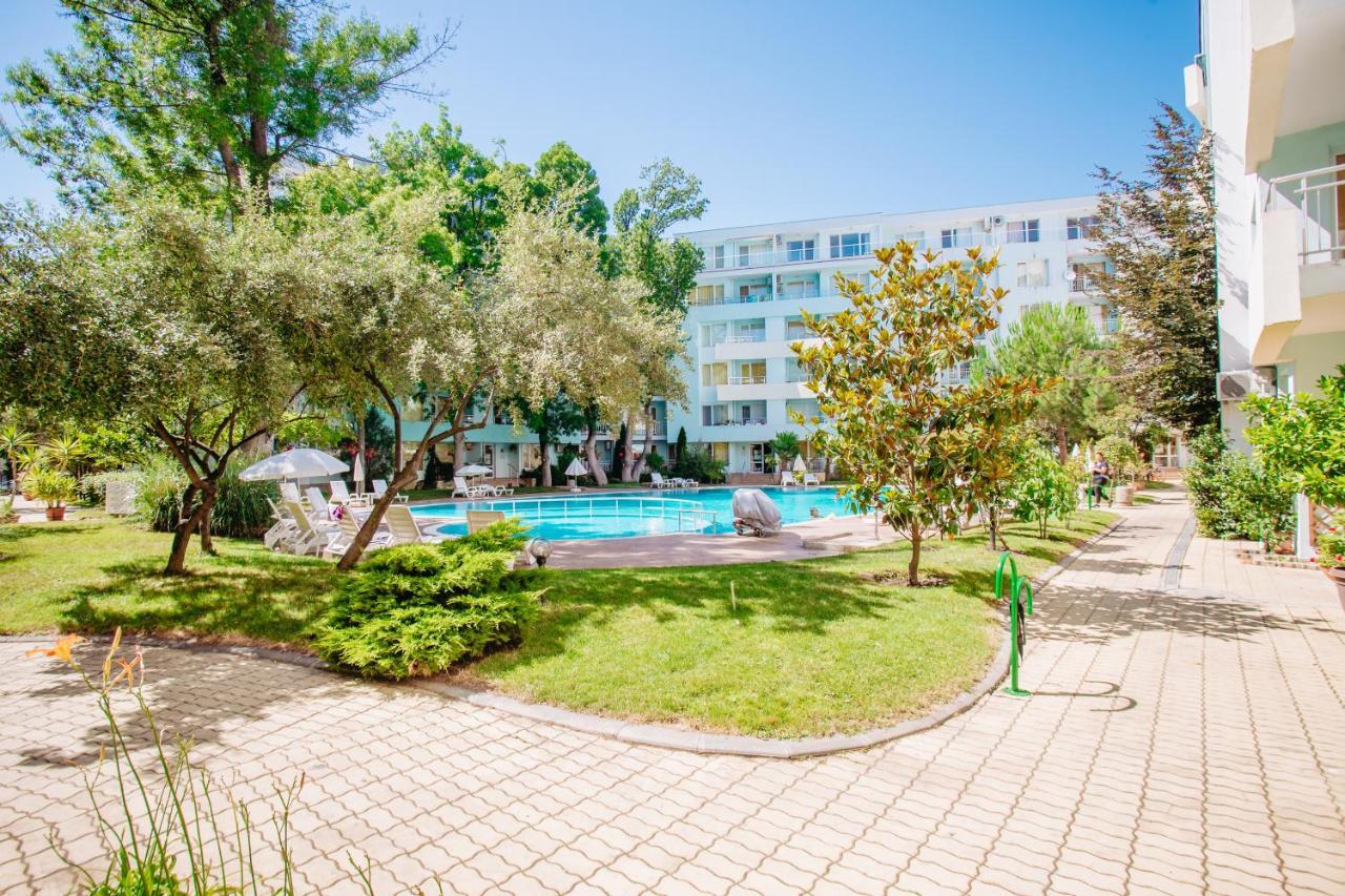 Mng Holiday Yassen Apartments Slantchev Briag Extérieur photo