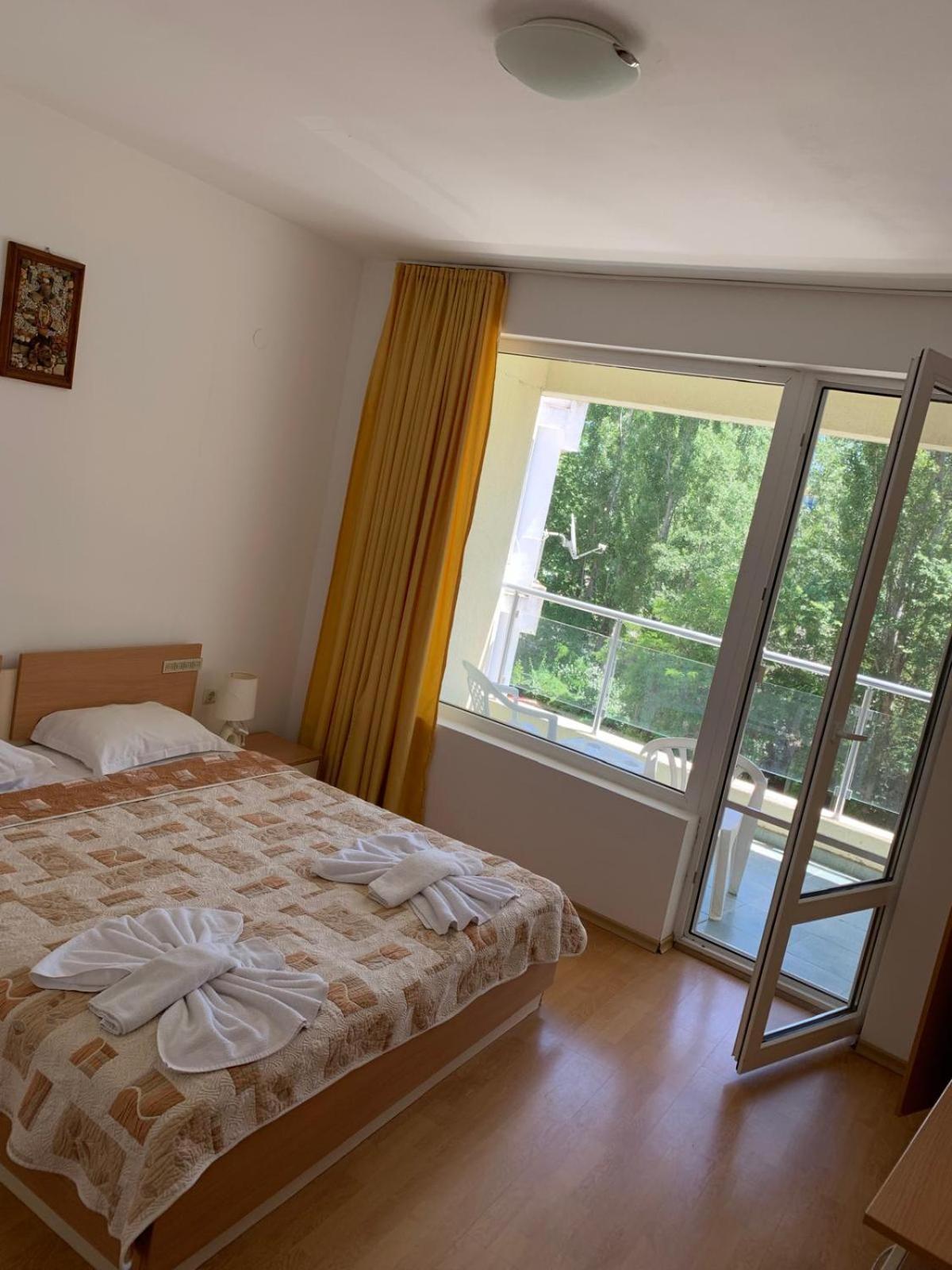 Mng Holiday Yassen Apartments Slantchev Briag Extérieur photo