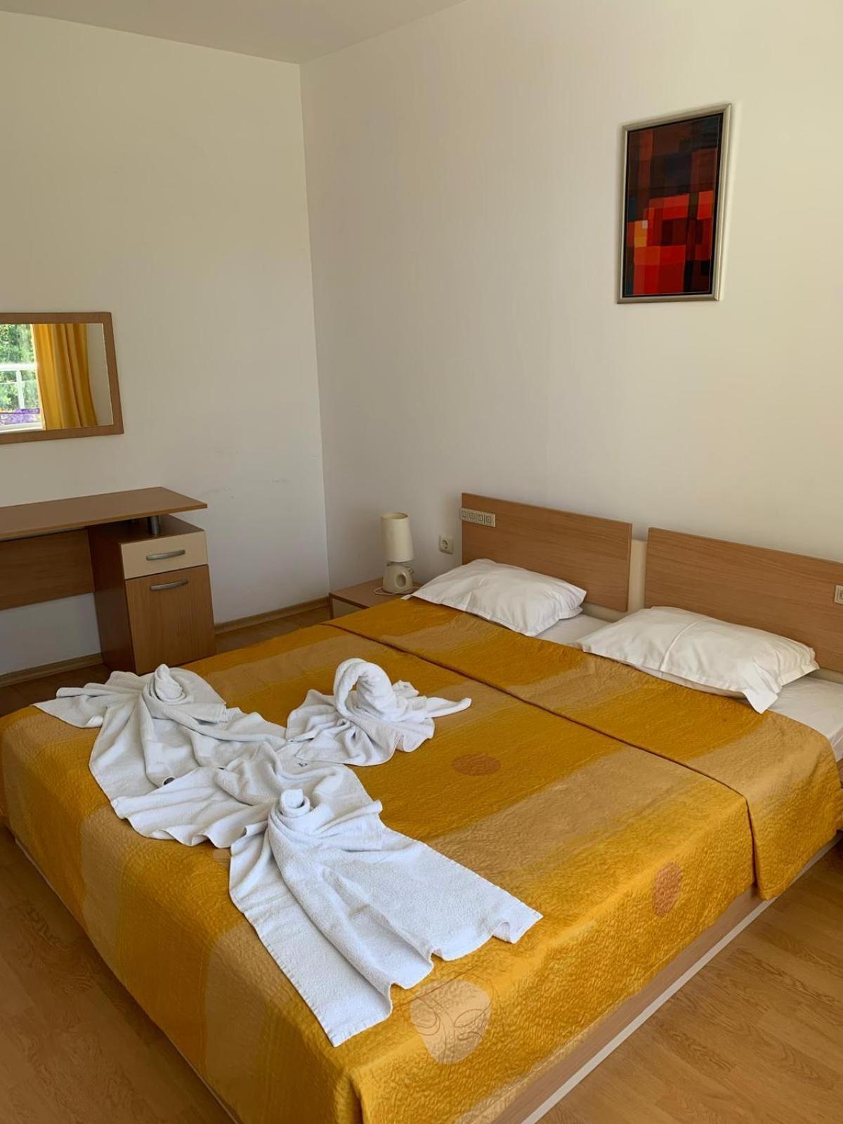 Mng Holiday Yassen Apartments Slantchev Briag Extérieur photo