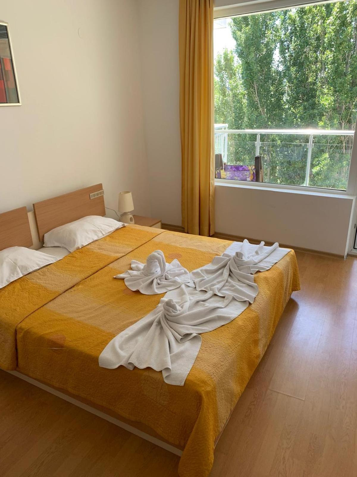 Mng Holiday Yassen Apartments Slantchev Briag Extérieur photo