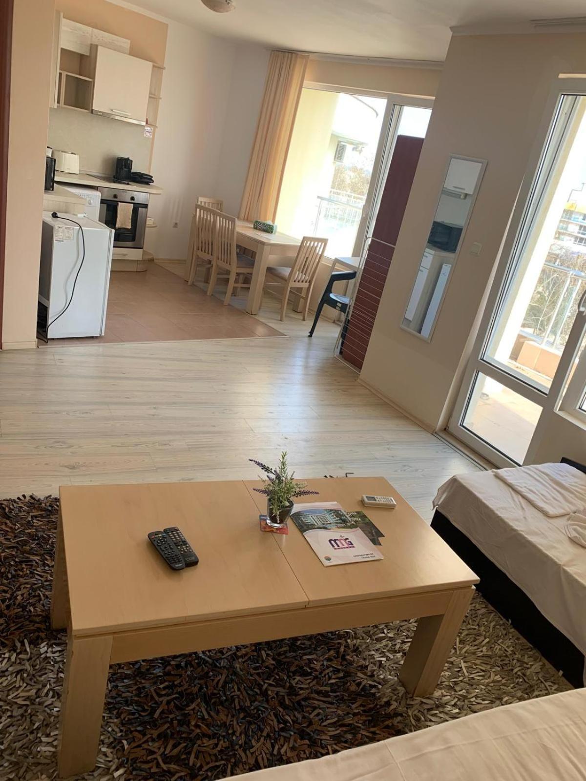 Mng Holiday Yassen Apartments Slantchev Briag Extérieur photo