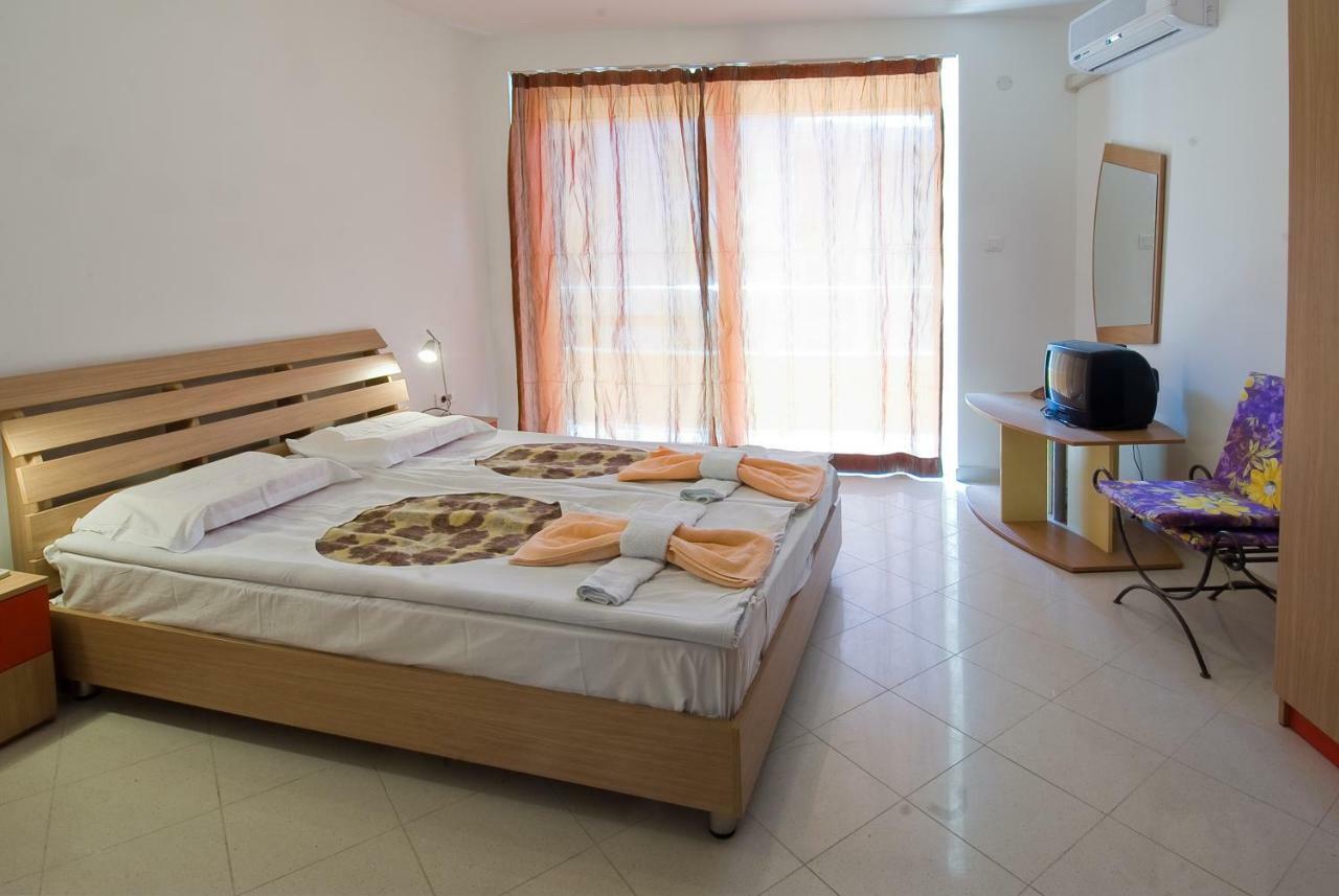 Mng Holiday Yassen Apartments Slantchev Briag Extérieur photo